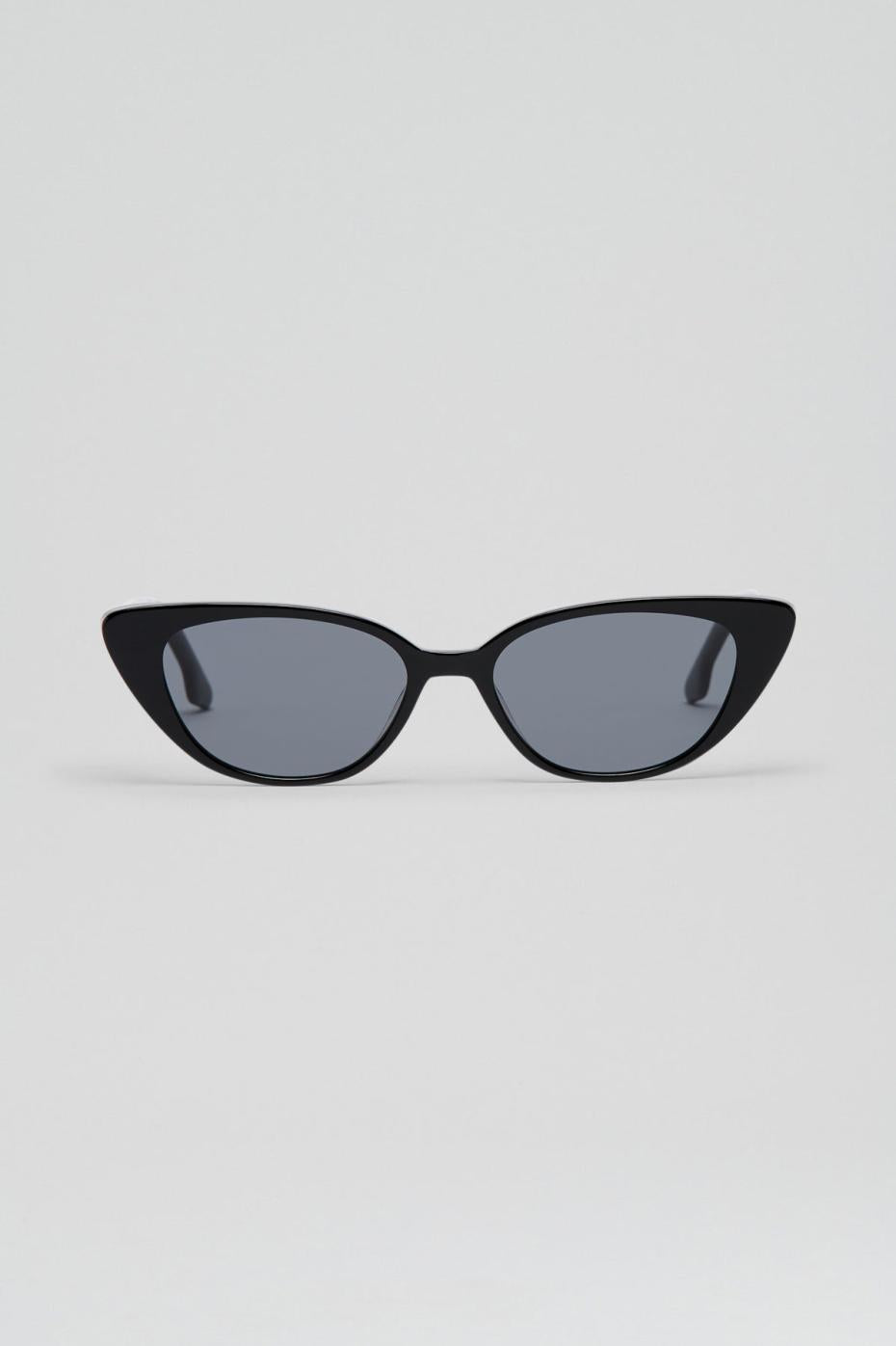 Eyewear | Women Scanlan Theodore ST FELINE OVAL SUNGLASSES Black