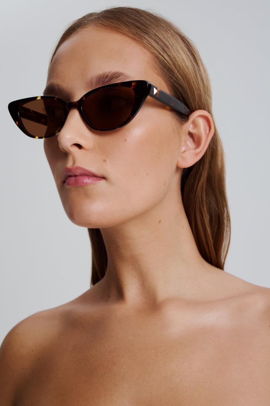 Eyewear | Women Scanlan Theodore ST FELINE OVAL SUNGLASSES Tortshell