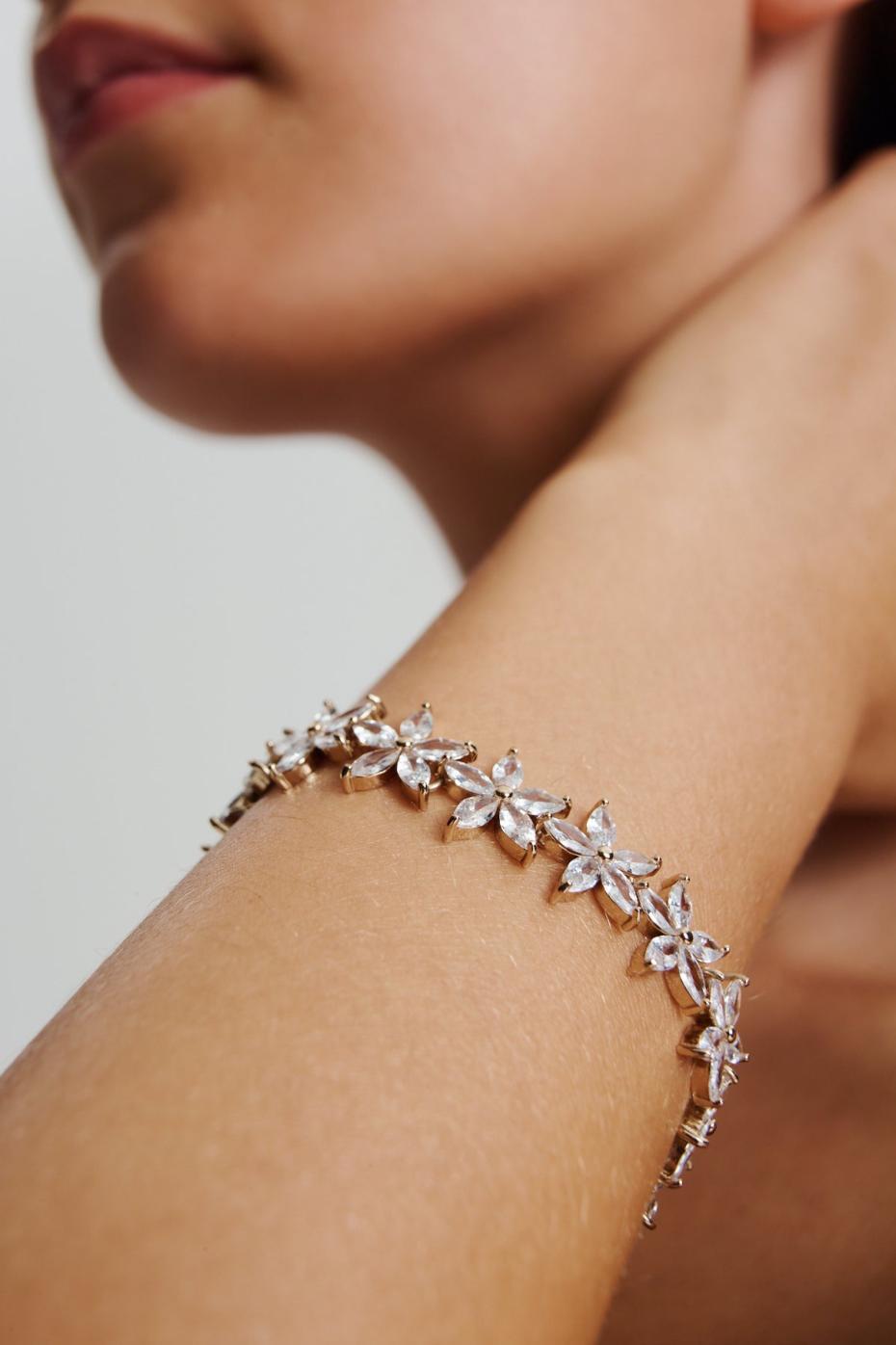 Jewelry | Women Scanlan Theodore CRYSTAL FLOWER BRACELET Light.gold.crystal